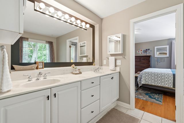 5069 Heath Gate Drive, New Albany, OH 43054