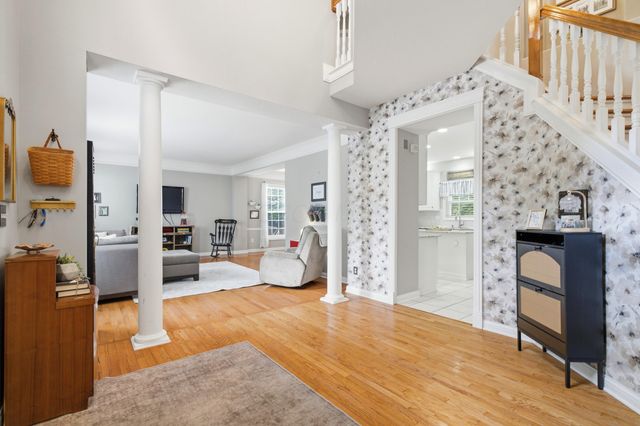 5069 Heath Gate Drive, New Albany, OH 43054