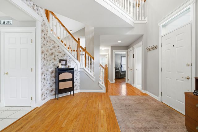 5069 Heath Gate Drive, New Albany, OH 43054