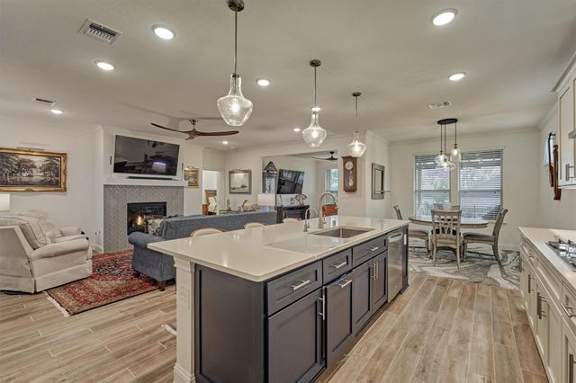 9707 Rockwell Drive, Willis, TX 77318
