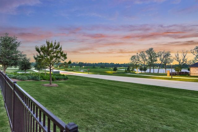 9707 Rockwell Drive, Willis, TX 77318