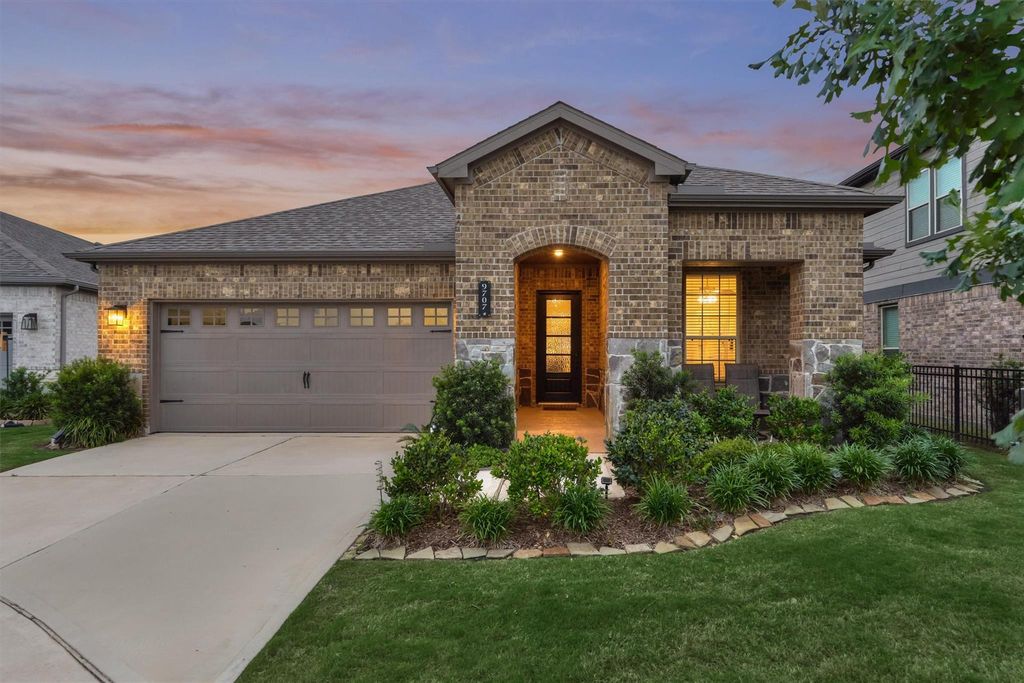 9707 Rockwell Drive, Willis, TX 77318