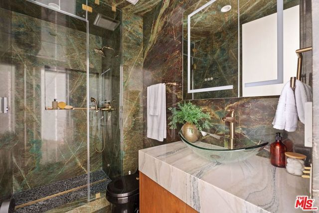3785 Boise Avenue, Los Angeles, CA 90066