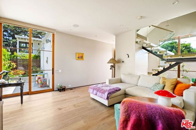 3785 Boise Avenue, Los Angeles, CA 90066