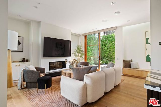 3785 Boise Avenue, Los Angeles, CA 90066