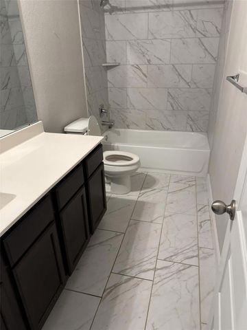 11710 Canby Oak Street, Houston, TX 77066