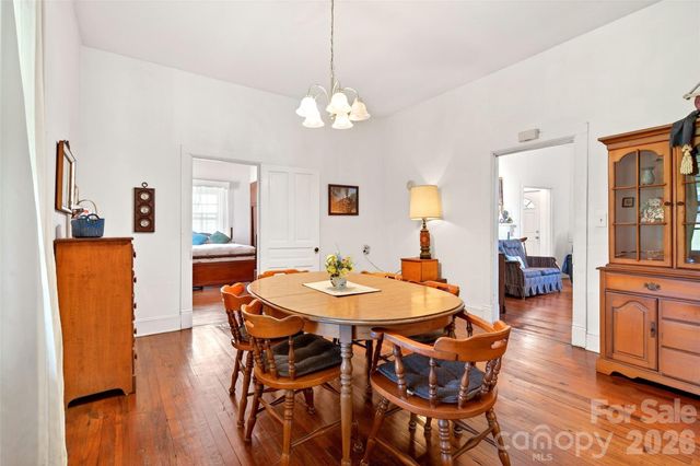 35 Second Street, Marion, NC 28752