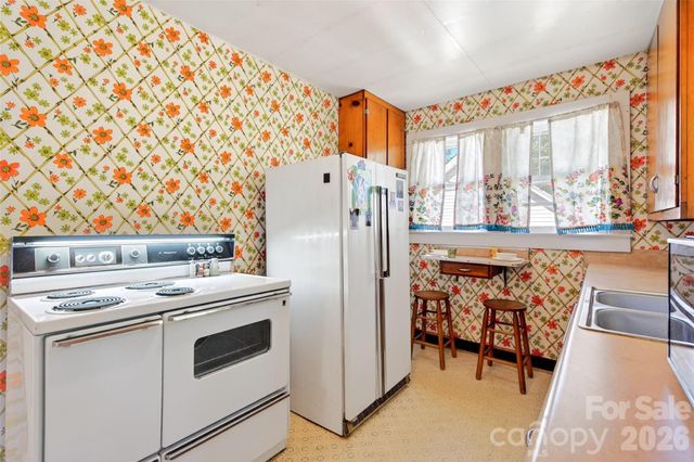 35 Second Street, Marion, NC 28752