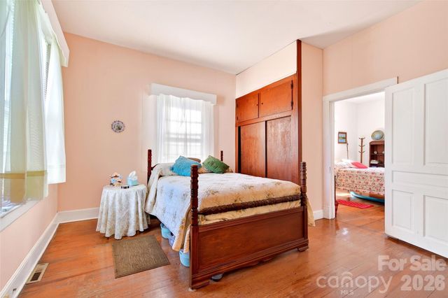 35 Second Street, Marion, NC 28752
