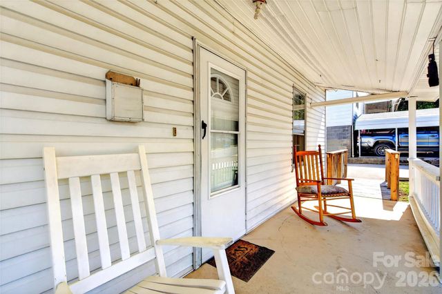 35 Second Street, Marion, NC 28752