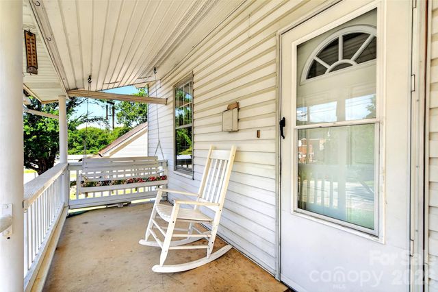 35 Second Street, Marion, NC 28752