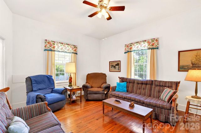 35 Second Street, Marion, NC 28752