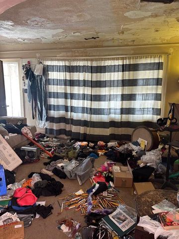 15455 Wildemere Street, Detroit, MI 48238