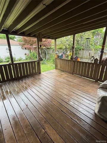 4260 Cooper Avenue, Royal Oak, MI 48073