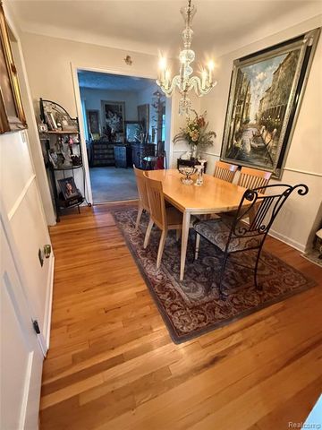 4260 Cooper Avenue, Royal Oak, MI 48073