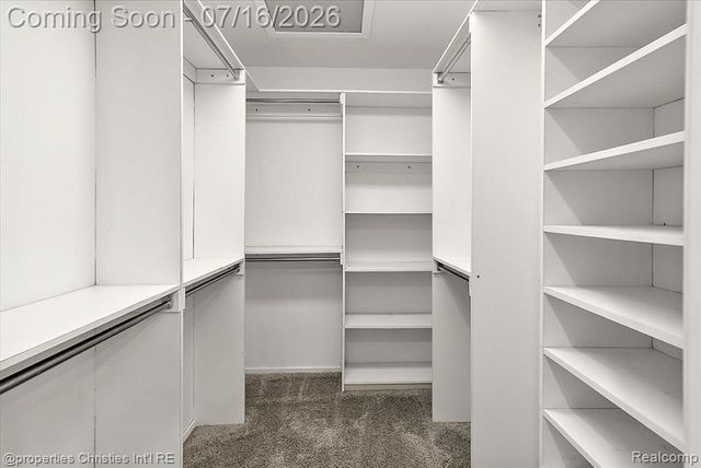 4948 Champlain Circle, West Bloomfield, MI 48323