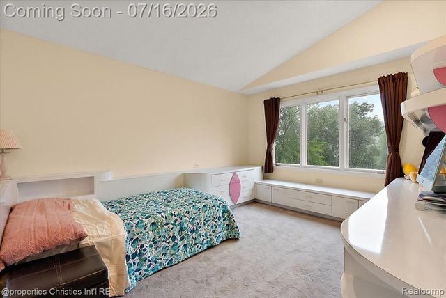 4948 Champlain Circle, West Bloomfield, MI 48323