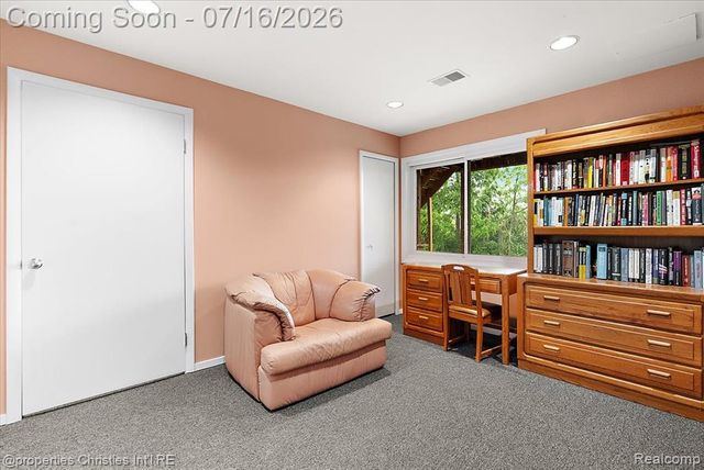 4948 Champlain Circle, West Bloomfield, MI 48323