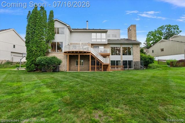 4948 Champlain Circle, West Bloomfield, MI 48323