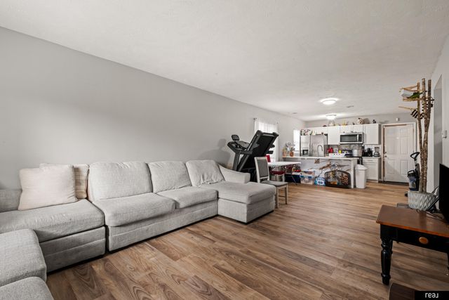 4413 N 60th Avenue, Omaha, NE 68104