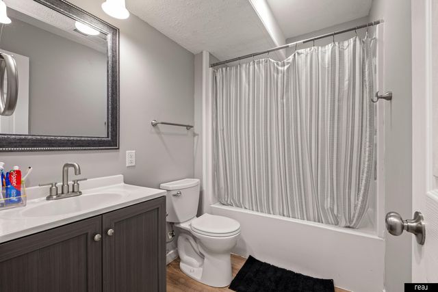 4413 N 60th Avenue, Omaha, NE 68104