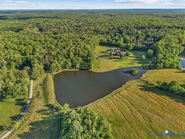 12427 Killigay Ln, Maidens, VA 23102