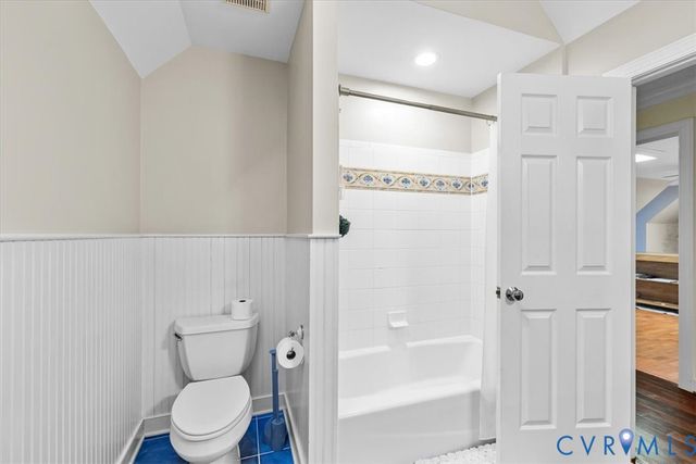 12427 Killigay Ln, Maidens, VA 23102