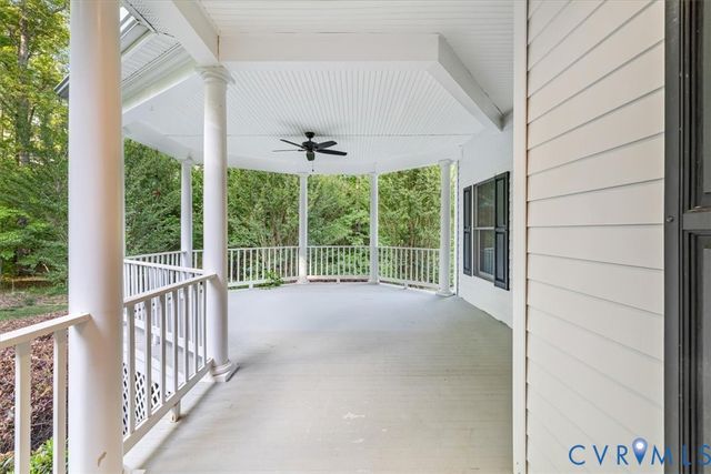 12427 Killigay Ln, Maidens, VA 23102