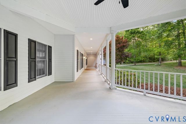 12427 Killigay Ln, Maidens, VA 23102