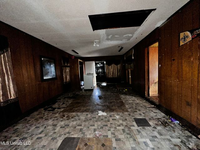 4230 Martin Luther King Boulevard, Moss Point, MS 39563