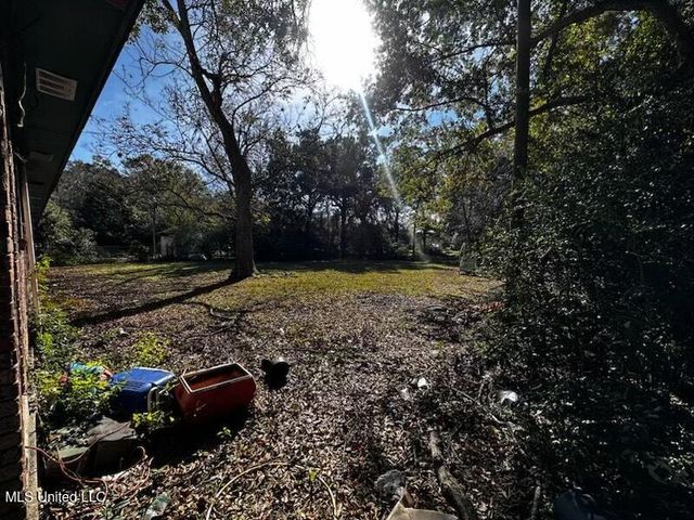 4230 Martin Luther King Boulevard, Moss Point, MS 39563