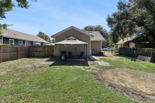 415 8TH STREET NE, Winter Haven, FL 33881