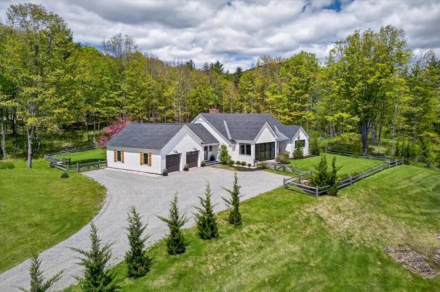 7537 Main Street, Manchester, VT 05255