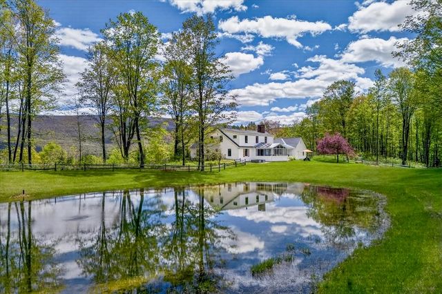 7537 Main Street, Manchester, VT 05255