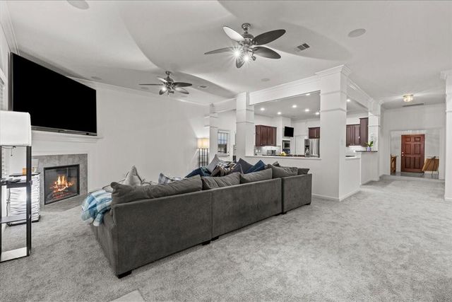 3911 Palm Crest Drive, Rosharon, TX 77583