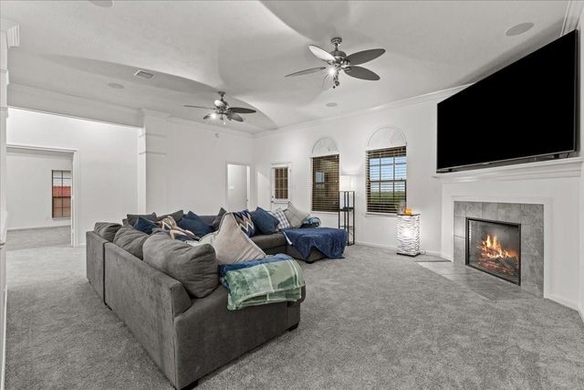 3911 Palm Crest Drive, Rosharon, TX 77583