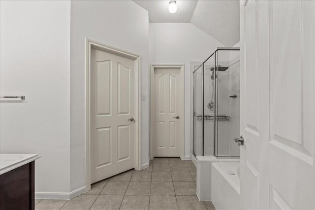 3911 Palm Crest Drive, Rosharon, TX 77583