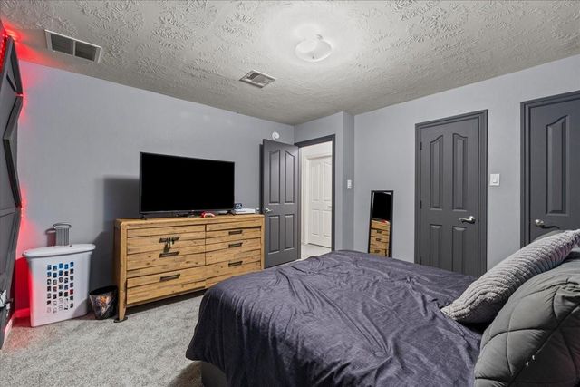 3911 Palm Crest Drive, Rosharon, TX 77583