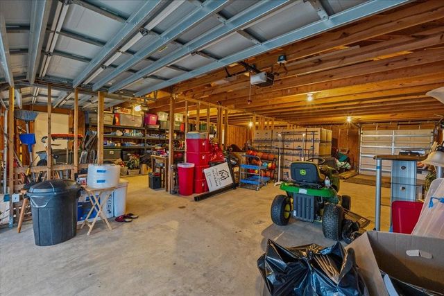 3911 Palm Crest Drive, Rosharon, TX 77583