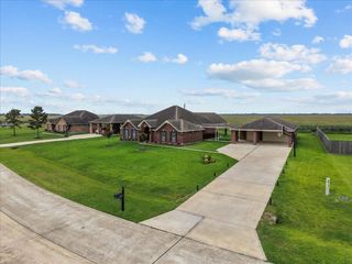 3911 Palm Crest Drive, Rosharon, TX 77583