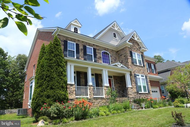 7532 RED HILL DR, Springfield, VA 22153