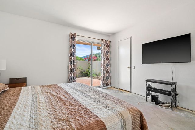 1499 Sunflower Circle N, Palm Springs, CA 92262