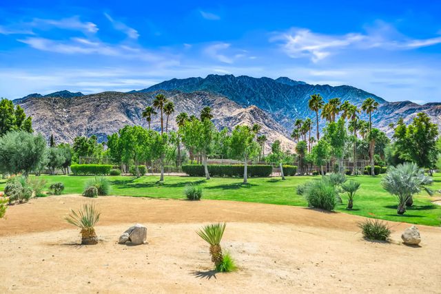 1499 Sunflower Circle N, Palm Springs, CA 92262