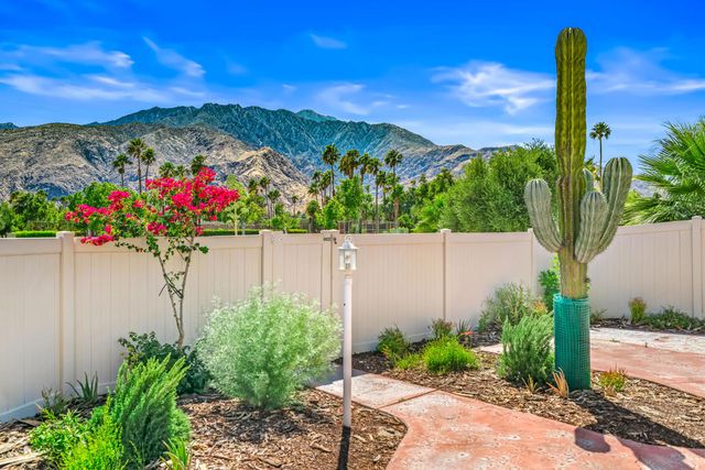 1499 Sunflower Circle N, Palm Springs, CA 92262