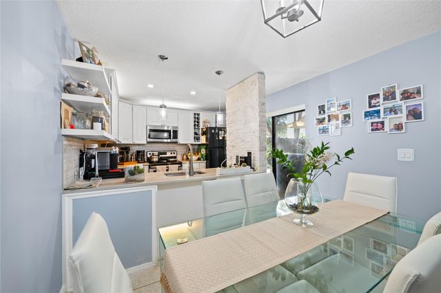 3387 Cocoplum Circle, Pompano Beach, FL 33063