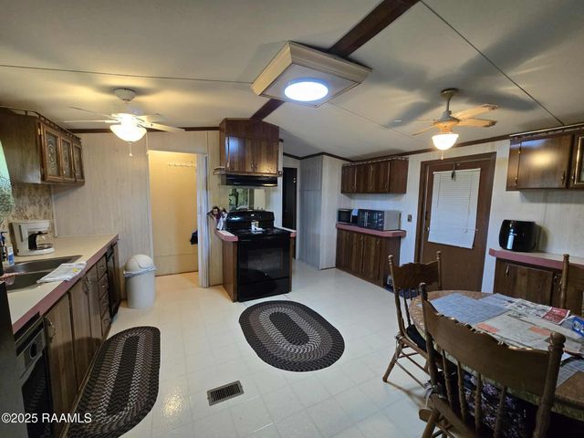 1011 Malapart Road, Lafayette, LA 70507