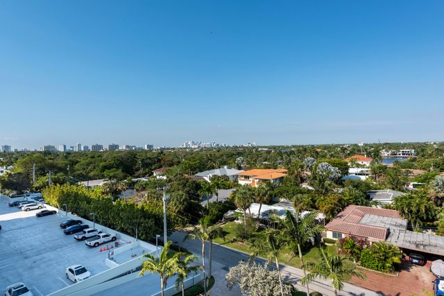 2001 N Ocean Boulevard 702s, Fort Lauderdale, FL 33305