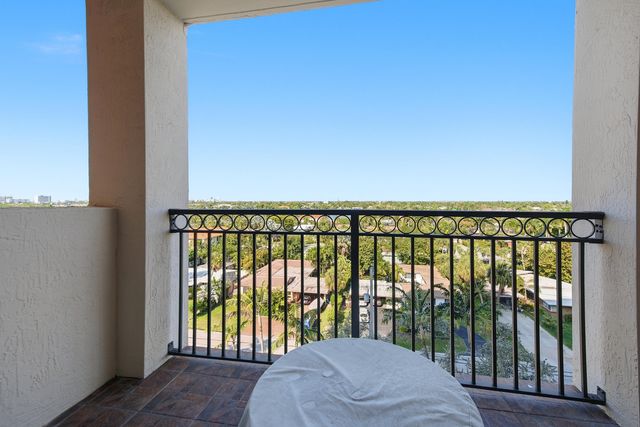 2001 N Ocean Boulevard 702s, Fort Lauderdale, FL 33305