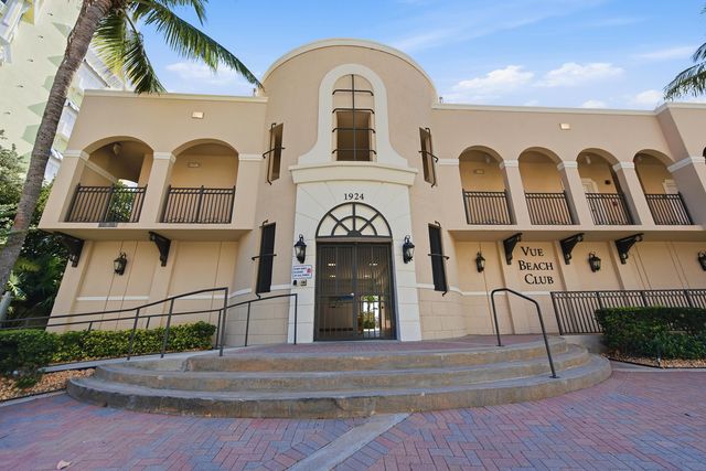 2001 N Ocean Boulevard 702s, Fort Lauderdale, FL 33305