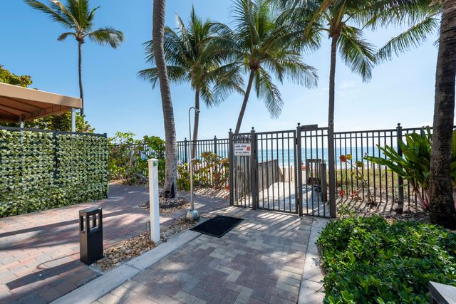 2001 N Ocean Boulevard 702s, Fort Lauderdale, FL 33305